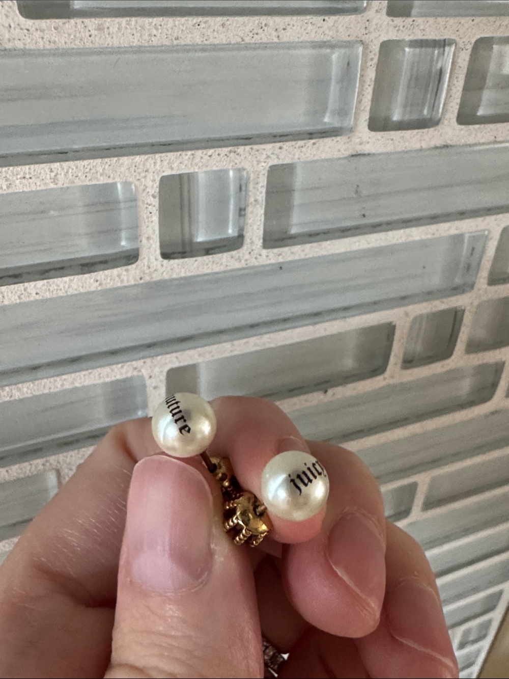 Juicy Couture Pearl Logo Stud Earrings - Gold & Cream - Picture 4 of 4
